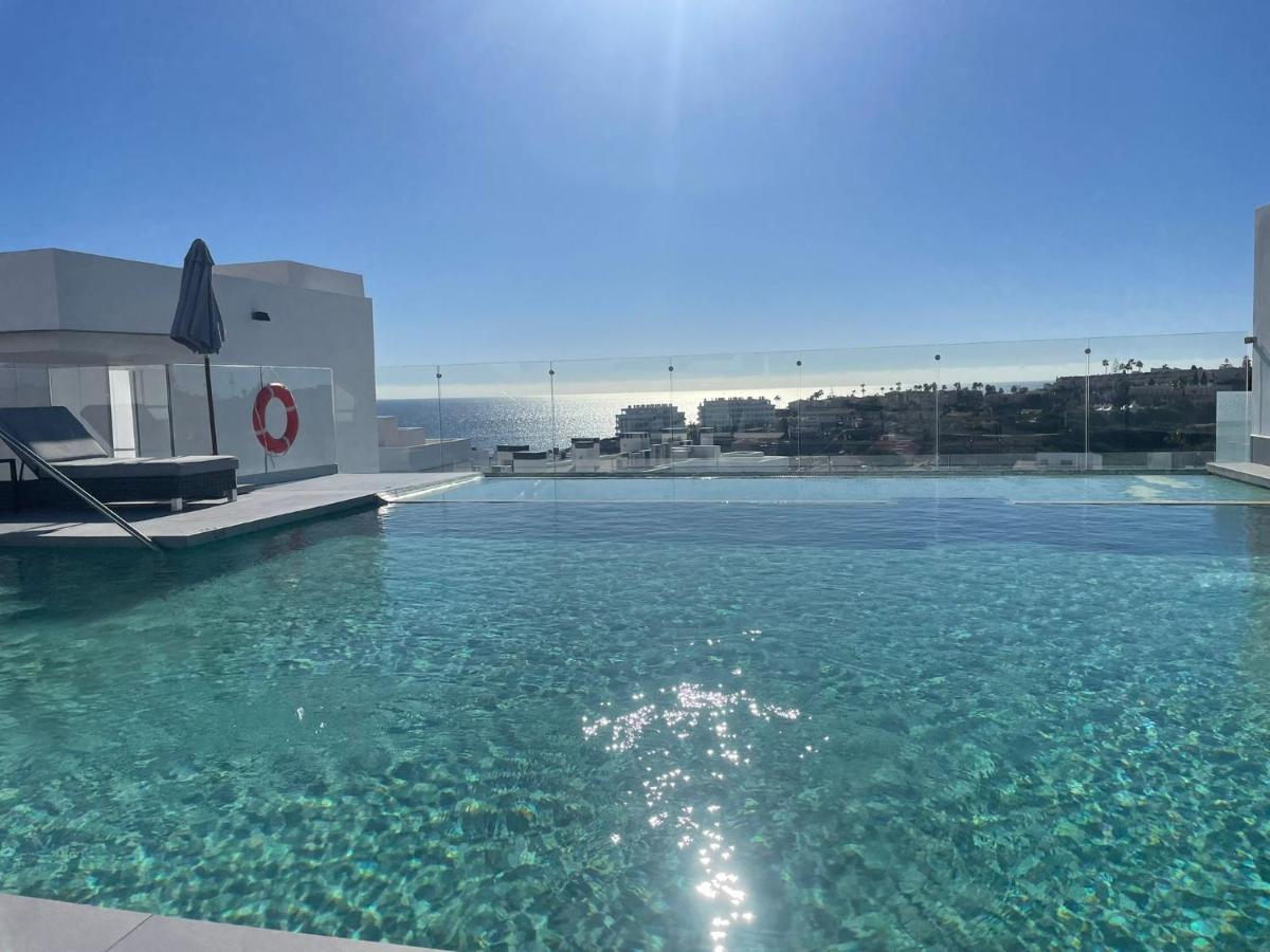 شقة Luxury Penthouse Gerardo - The View فوينخيرولا المظهر الخارجي الصورة